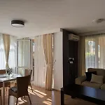 Atia 아파트 체르노모레츠
