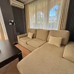 Atia 아파트