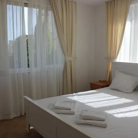 Apartment Atia Chernomorets