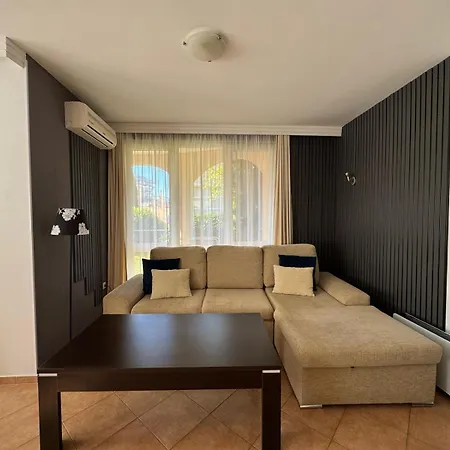 Apartamento Atia *