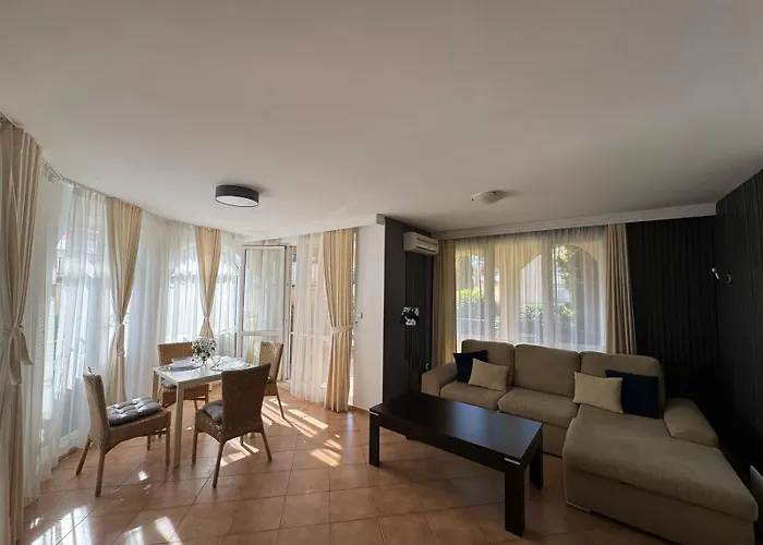 Atia * Черноморец